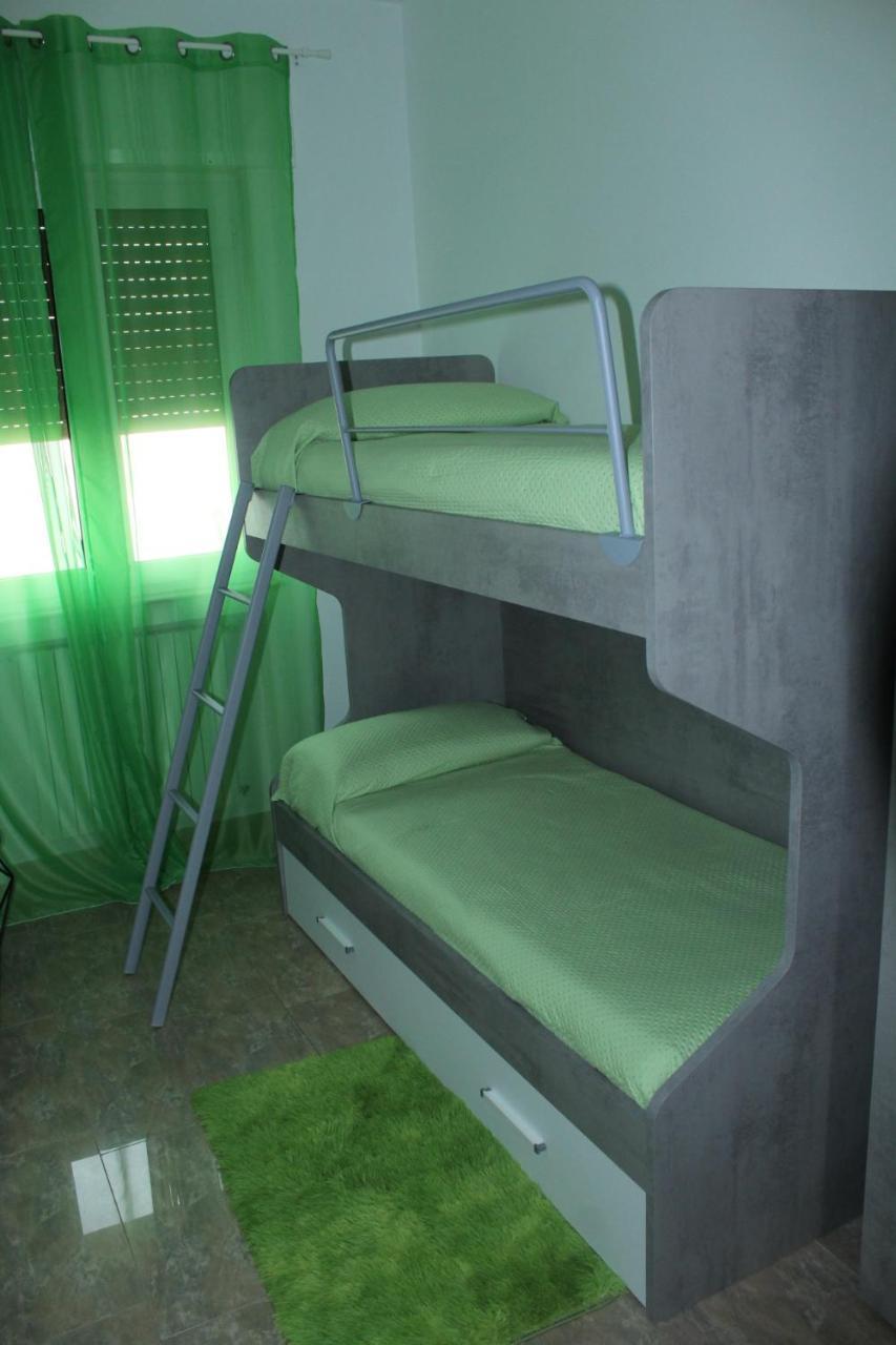 Luca'S House Bed & Breakfast Giovinazzo Bagian luar foto